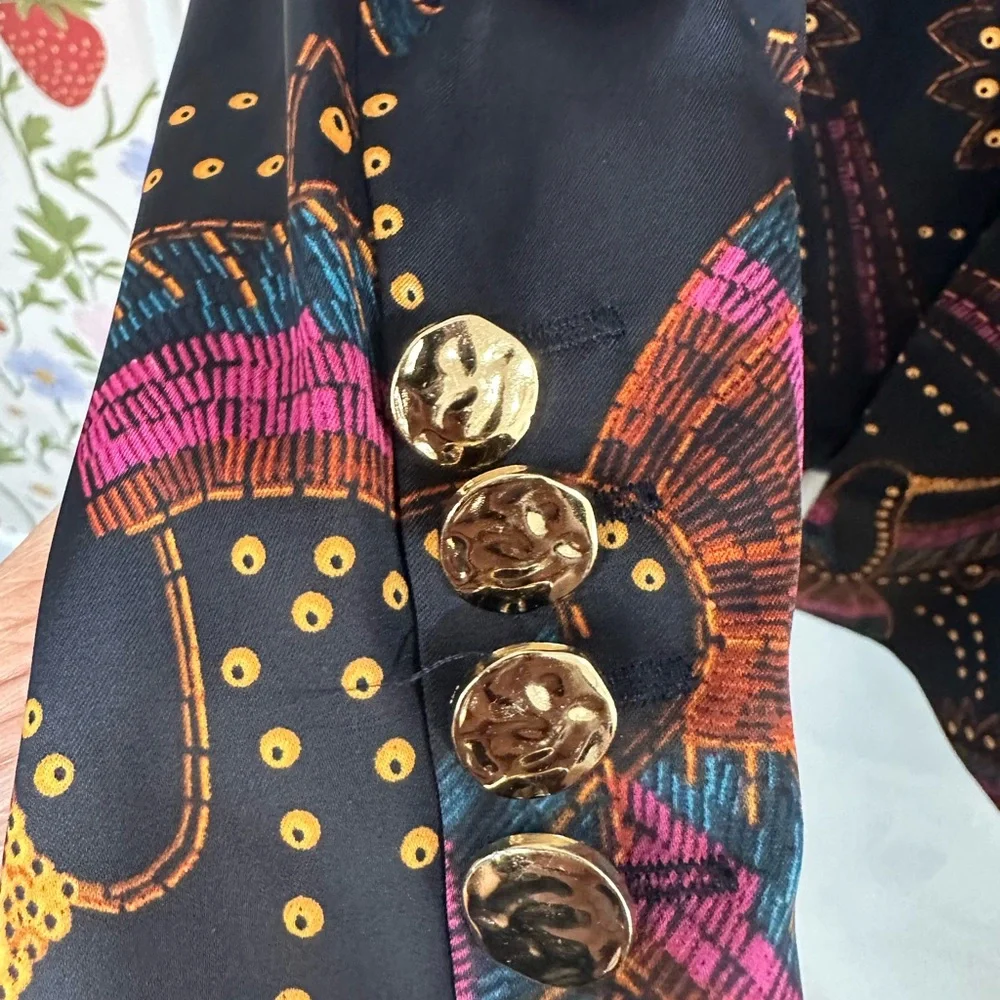 House of Harlow 1960 Elegant Black and Gold Blazer